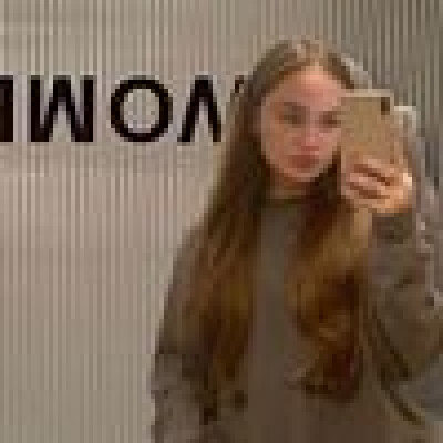 Amber  zoekt een Kamer / Studio / Huurwoning / Appartement in Haarlem