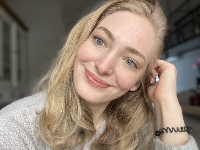 Anouk zoekt een Kamer / Studio / Huurwoning / Appartement in Haarlem