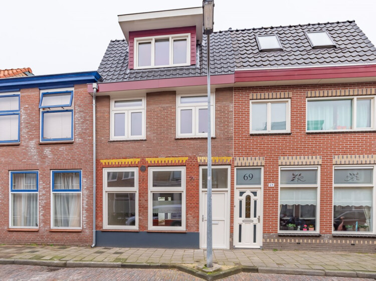 Woonhuis aan Oranjestraat 71, Haarlem